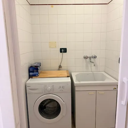 Iris Viola Daire Bagno a Ripoli